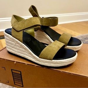 Sorel Cameron Wedge Espadrille Sandal - Olive